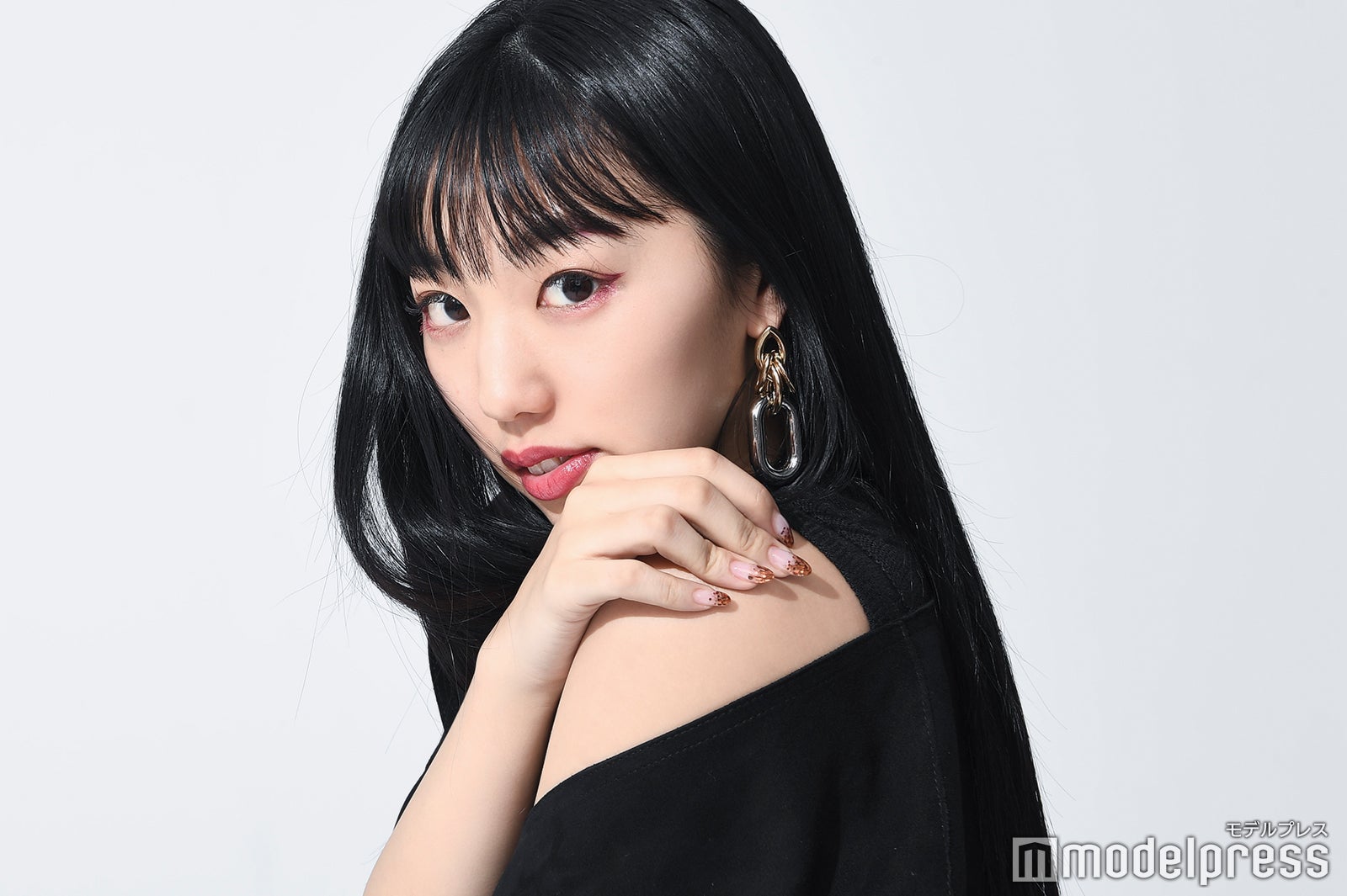 重留真波 （C）モデルプレス