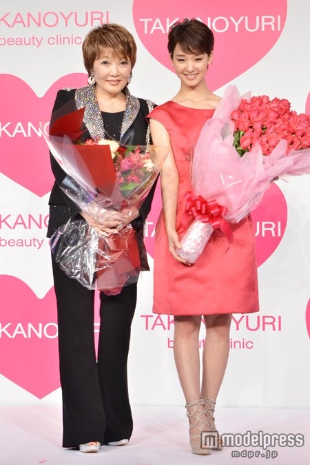 剛力彩芽とたかの友梨氏