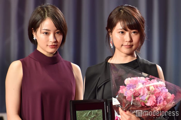 広瀬すず、有村架純(C)モデルプレス