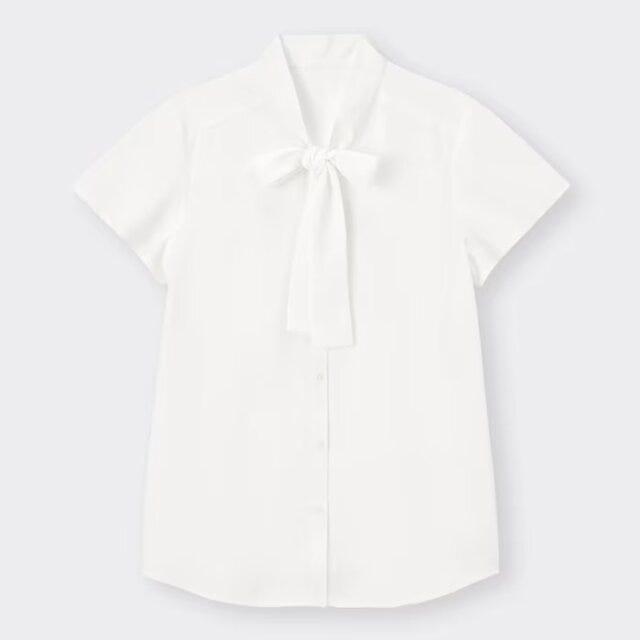 GU　トップス　白ブラウス　ボウタイブラウス