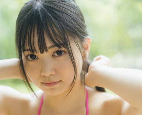 NMB48黒田楓和、ピンクビキニで美バスト解放