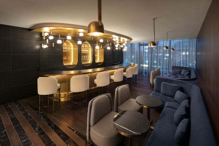 バー／photo Takumi Ota