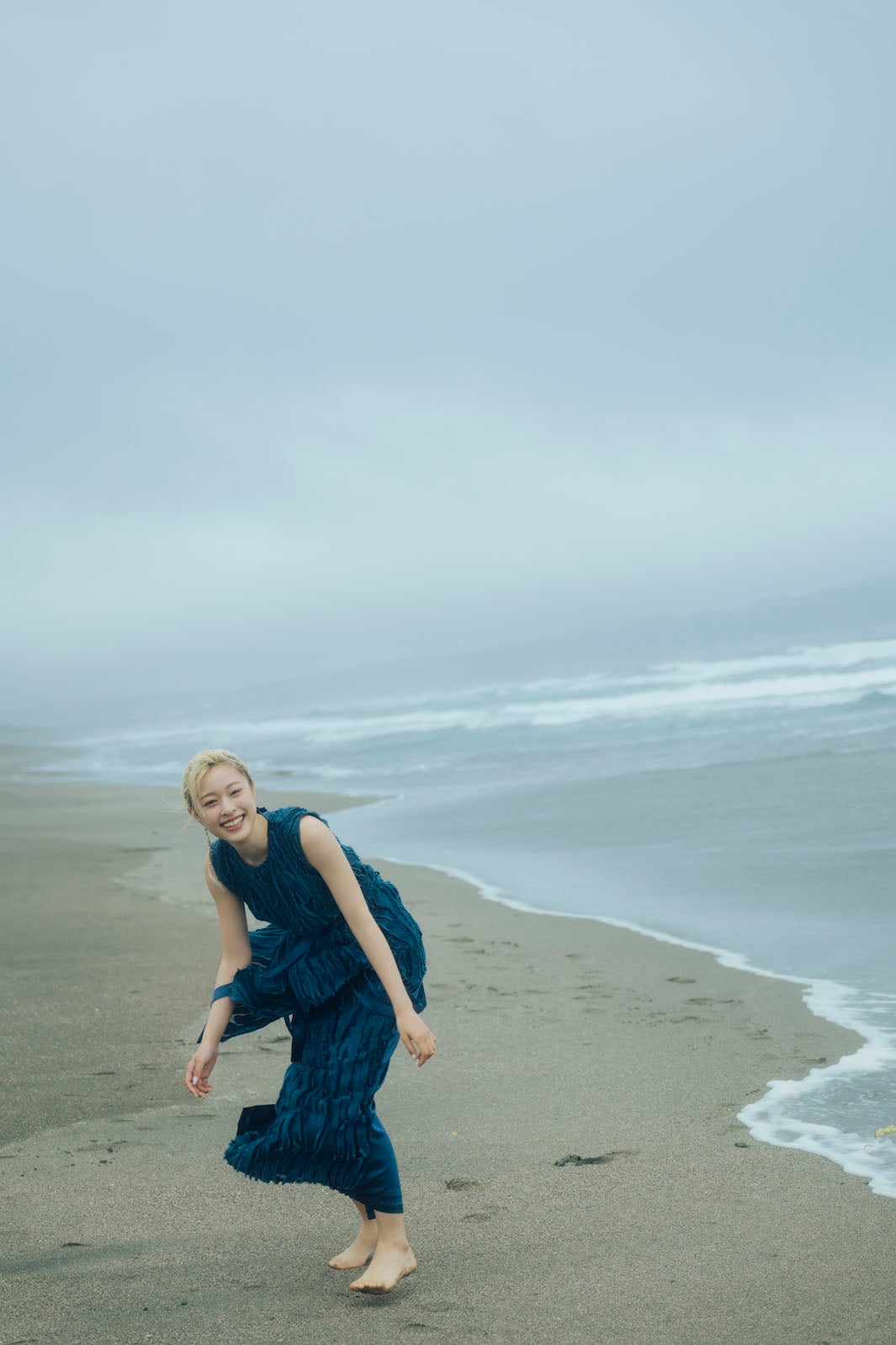 美月「blt graph.vol.90」（東京ニュース通信社刊）／撮影：横山マサト