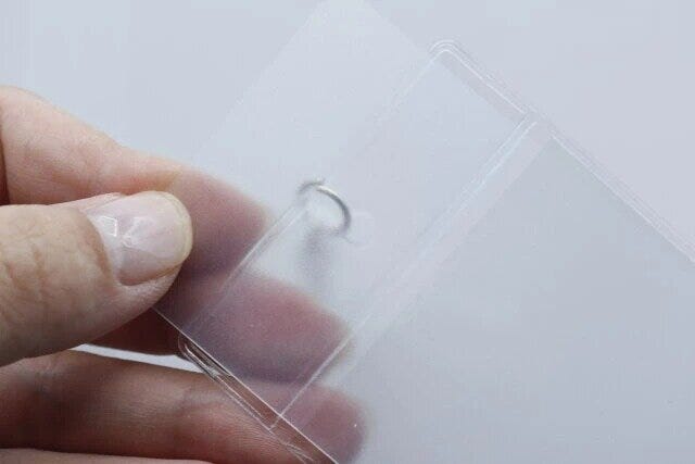 ダイソー　チェキ用キーホルダー
