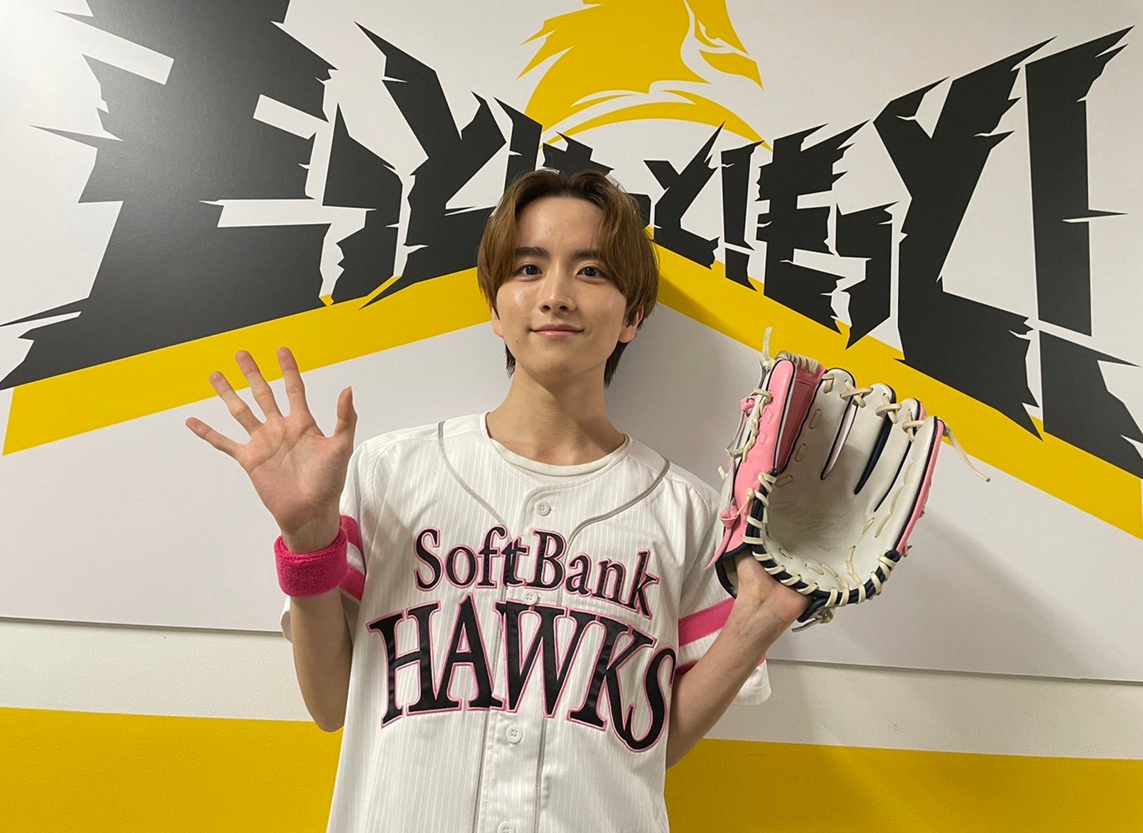 板垣李光人、自身初の始球式に登場「役者人生の中で一番緊張」