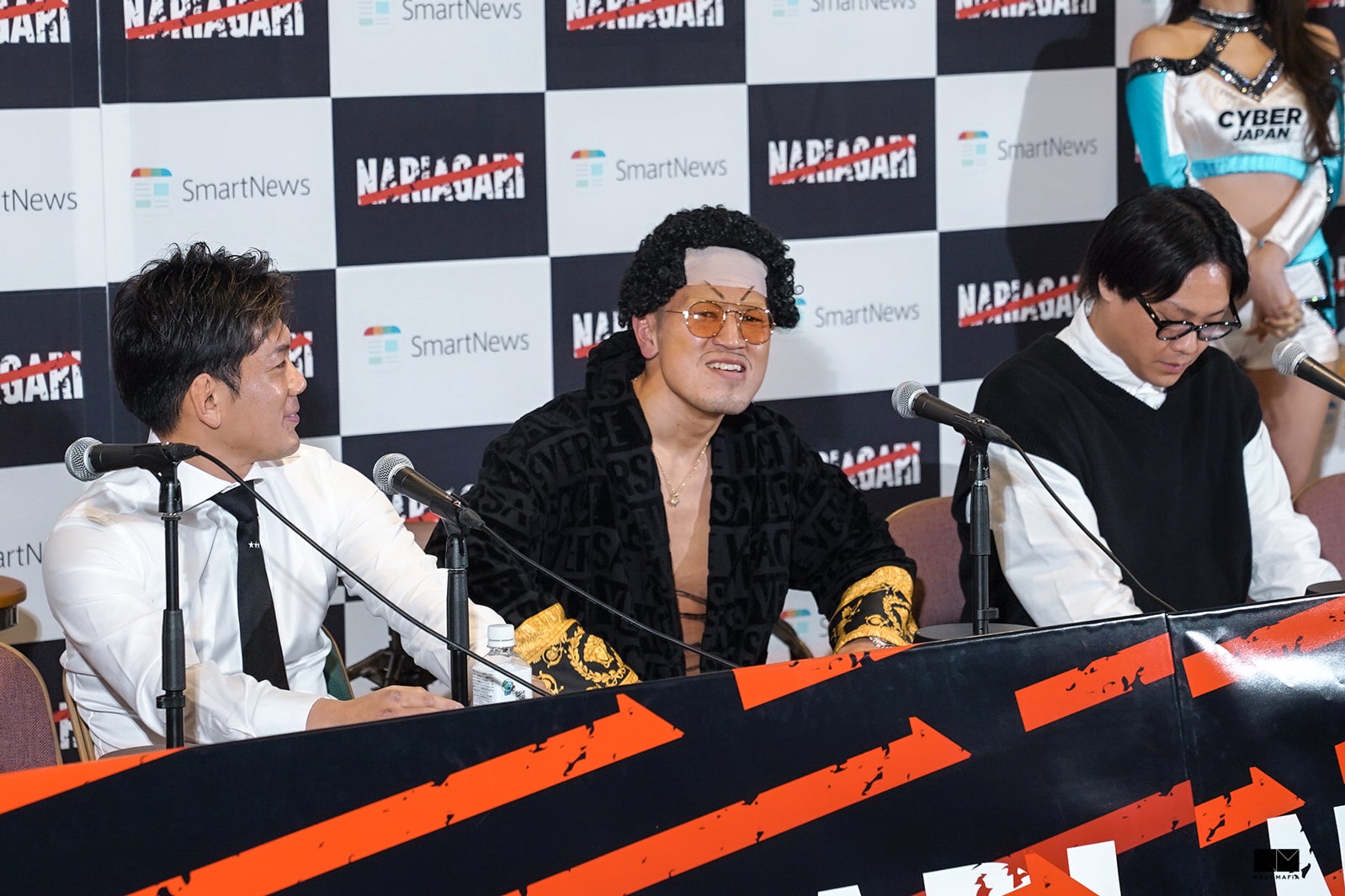 皇治ら「NARIAGARI」旗揚げ大会の対戦カード発表会見より（提供写真）