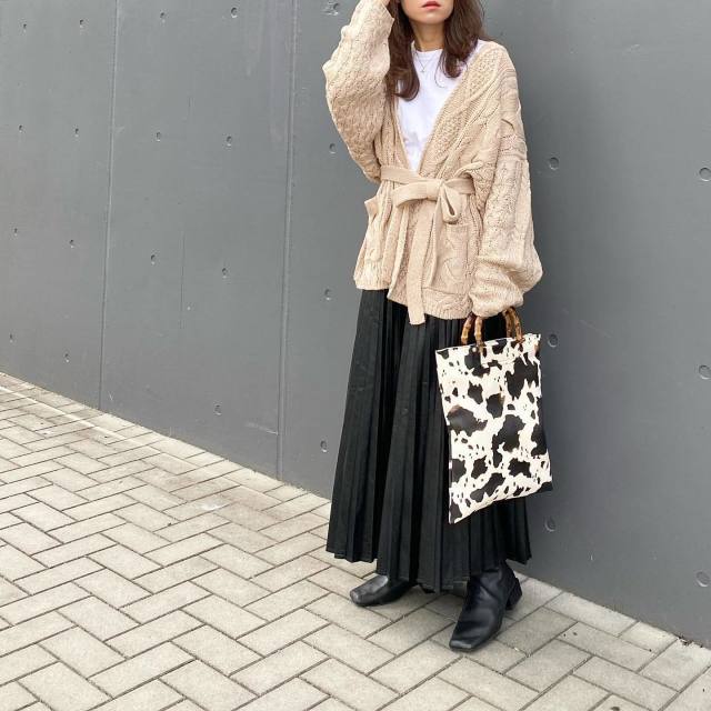 黒ロングプリーツスカート プリーツスカート