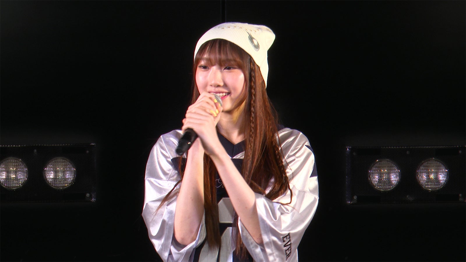 佐藤涼風「OUT OF 48」第19話より（C）NTV