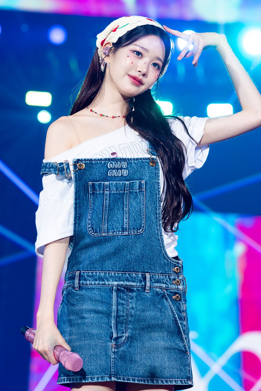 ウォニョン「IVE THE 1ST WORLD TOUR ‘SHOW WHAT I HAVE’」より（C）撮影：田中聖太郎写真事務所