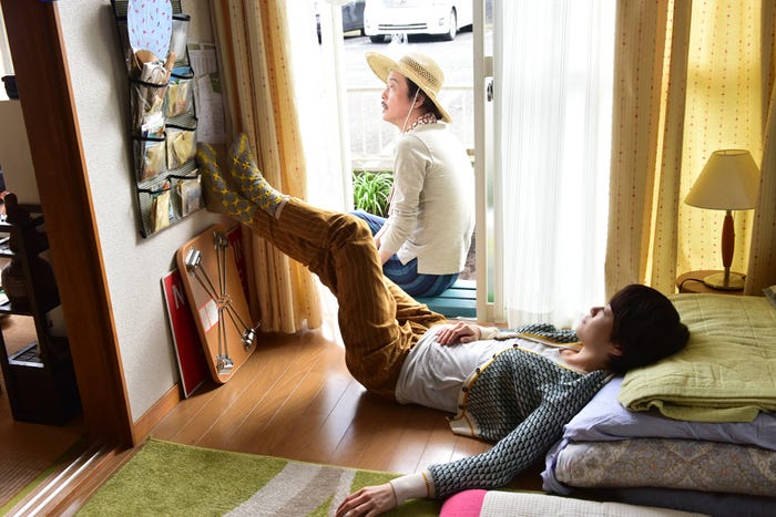 映画「お父さんと伊藤さん」場面カット(C)中澤日菜子・講談社/2016映画「お父さんと伊藤さん」製作委員会