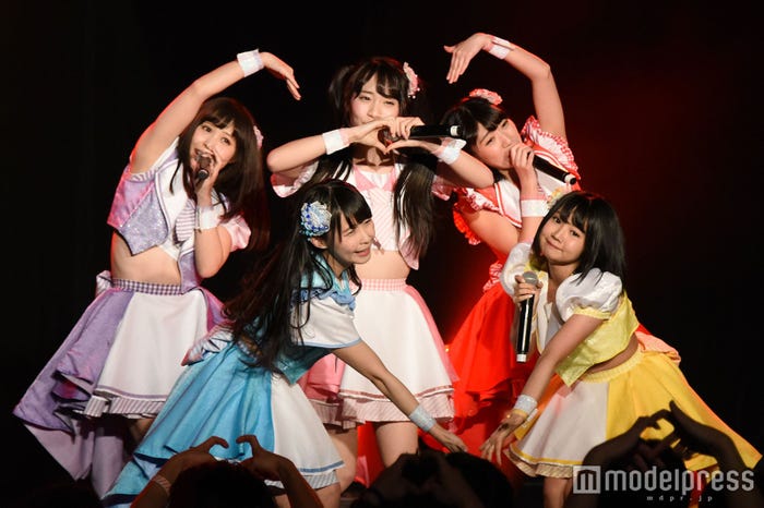 Luce Twinkle Wink (C)モデルプレス