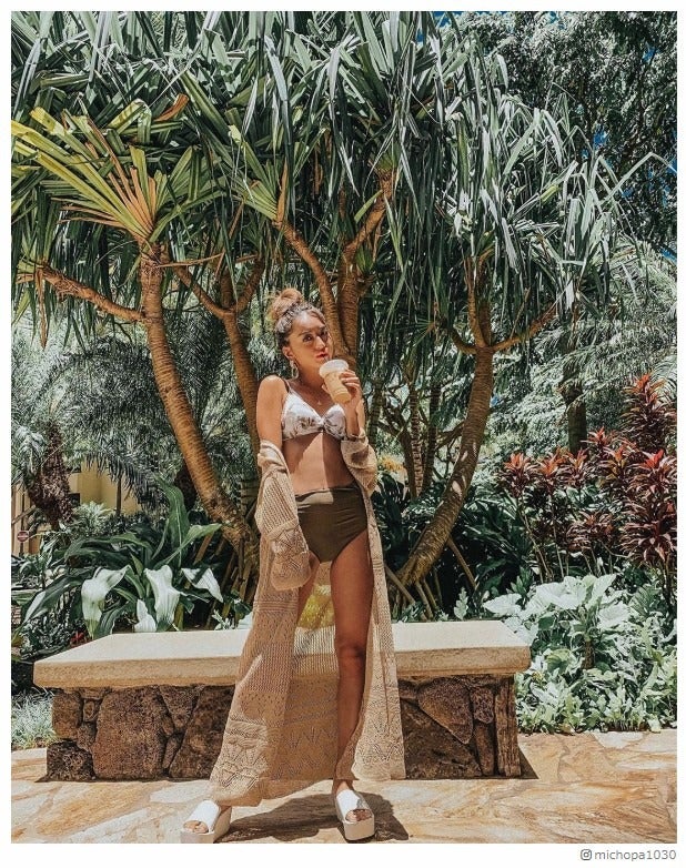 みちょぱ、ハワイでのビキニ姿に「スタイル良すぎ」「憧れる」と絶賛の声殺到