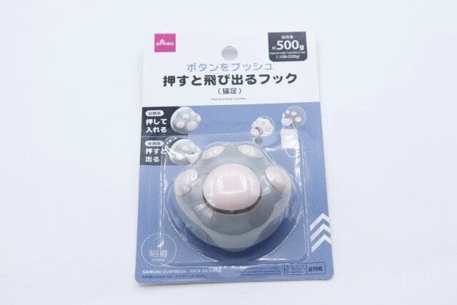 ダイソー　押すと飛び出るフック（猫足）　パッケージ