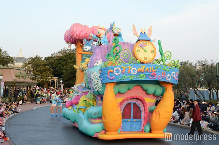 「ヒッピティ・ホッピティ・スプリングタイム」(C)モデルプレス