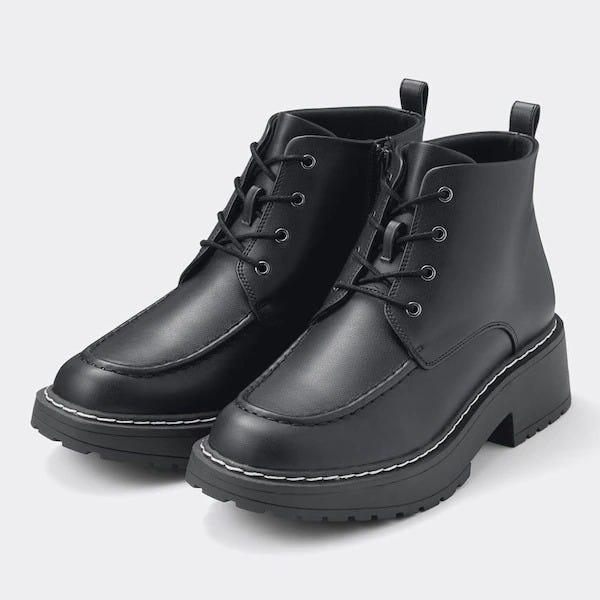 GU　ショートパンツ　大人の脚見せ　スマート　EccO　イラスト　アンクルブーツ