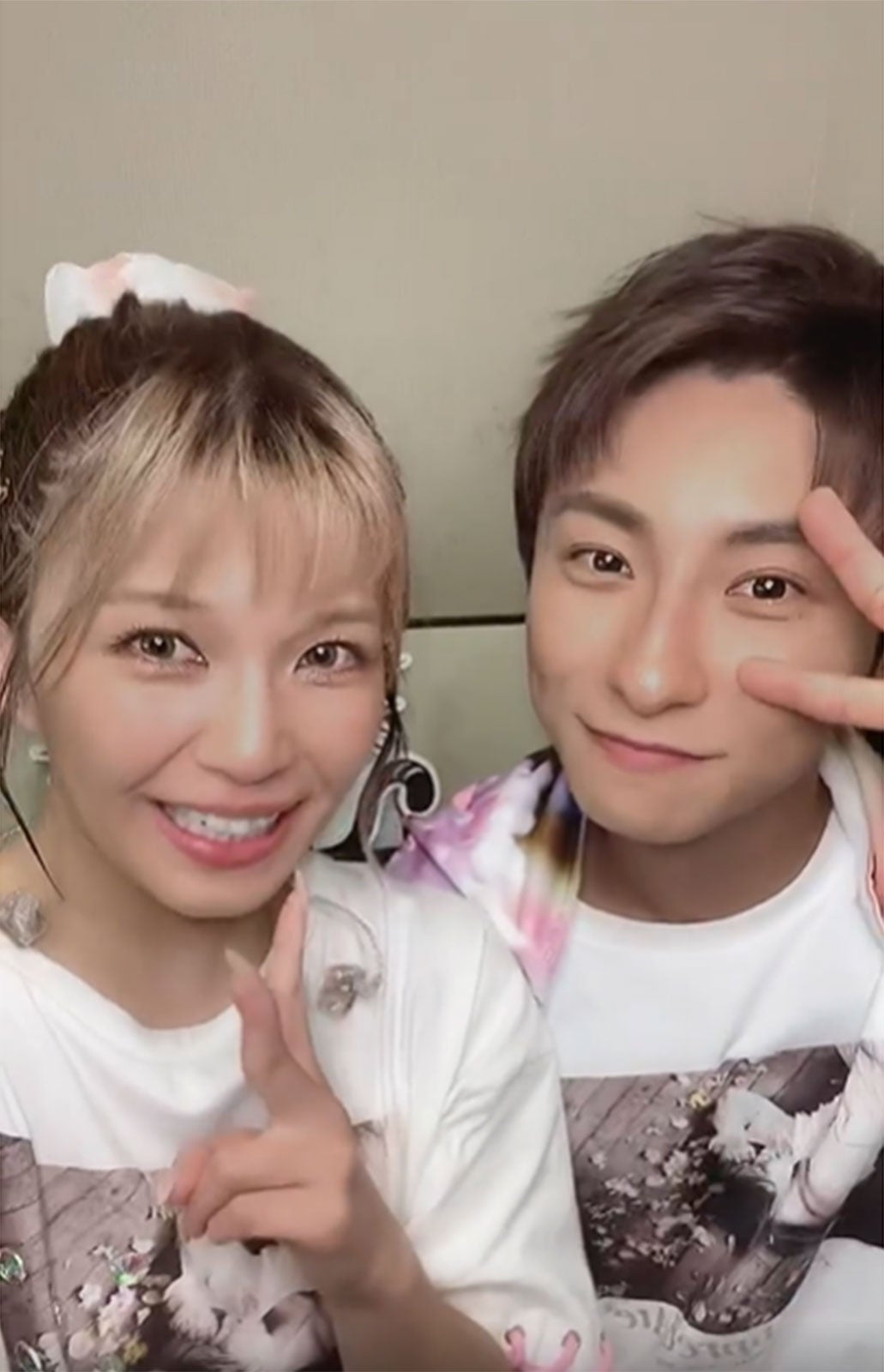 AAA與真司郎、宇野実彩子のライブ参戦 密着2ショットに「あたうの尊い」の声