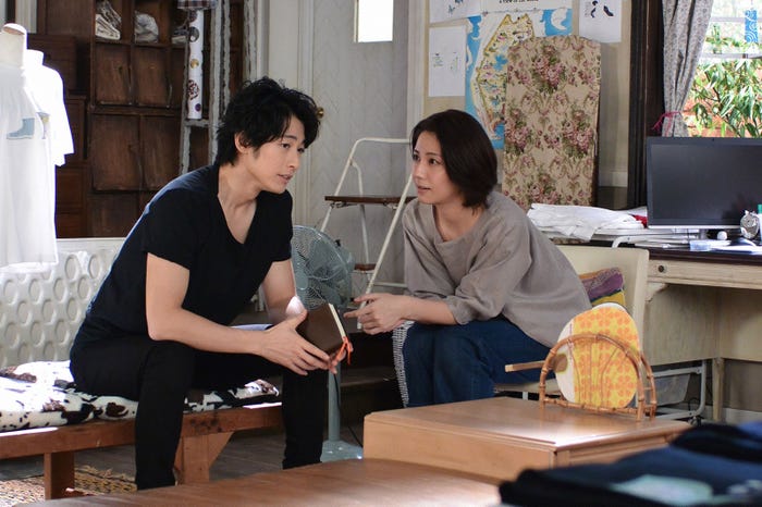 ディーン・フジオカ、松下奈緒/「今からあなたを脅迫します」第8話より(画像提供:日本テレビ)