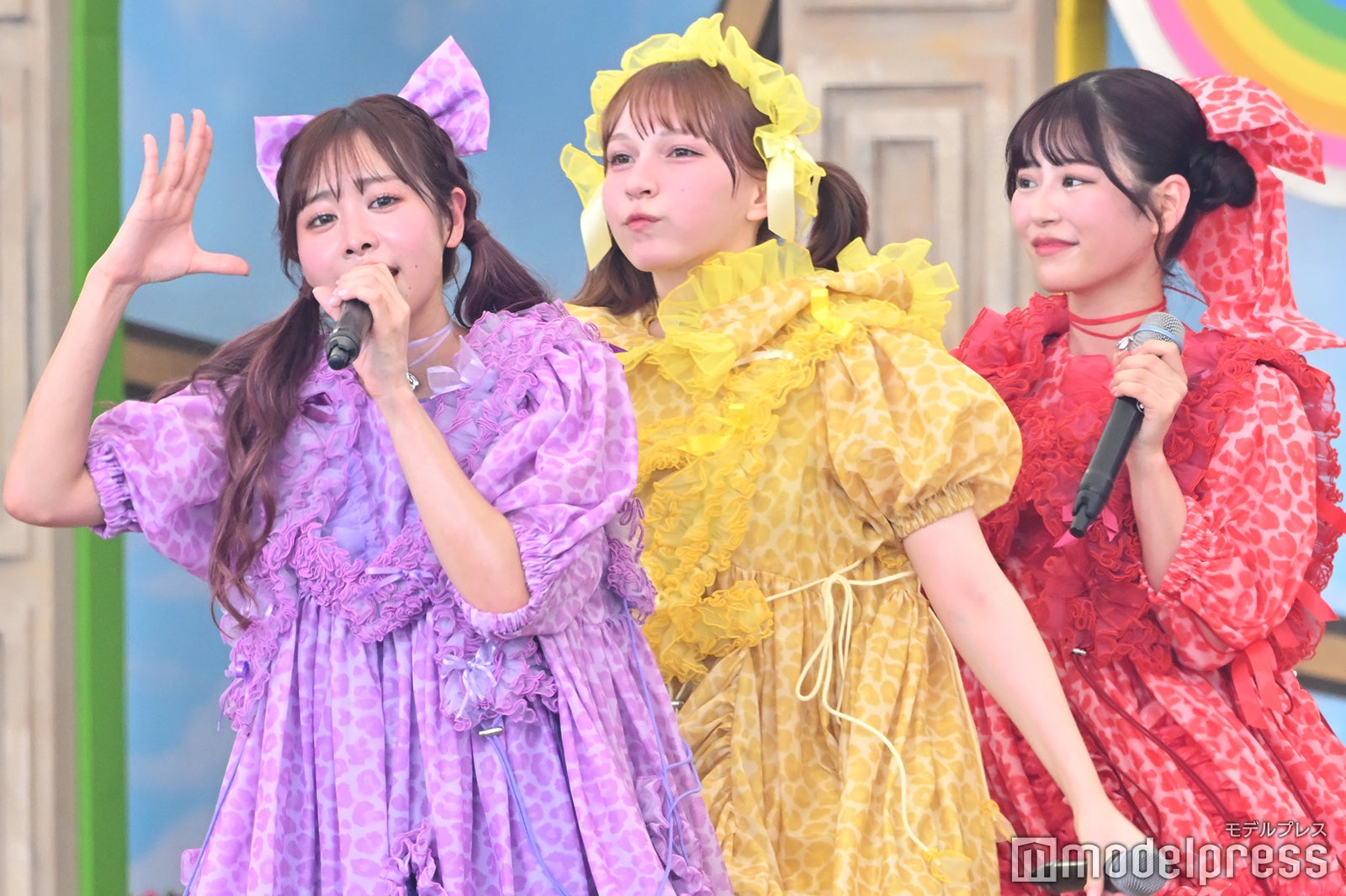 FRUITS ZIPPER（C）モデルプレス