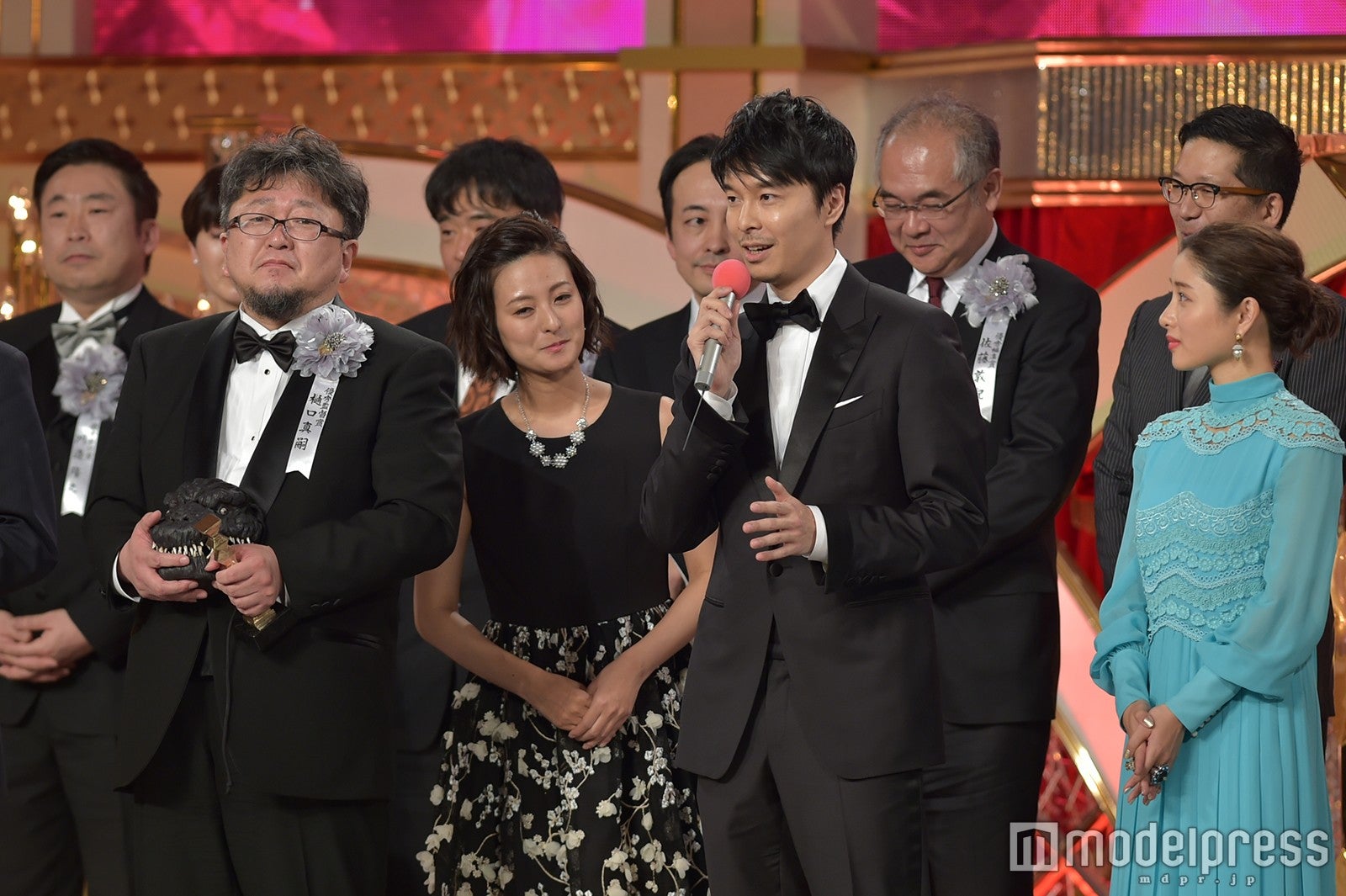 （C）モデルプレス