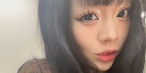 ちゃんみな、黒髪ぱっつん×ナチュラルメイクで雰囲気ガラリ「天才的