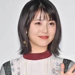 浜辺美波 幼少期ショットに絶賛の声 天使 すでに完成されてる モデルプレス