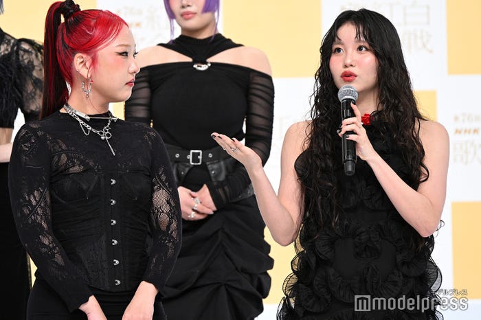 CHIKA、KOHARU(C)モデルプレス