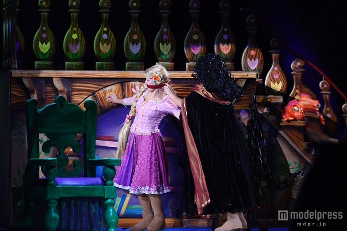 「ディズニー・オン・アイス」ゴーテル