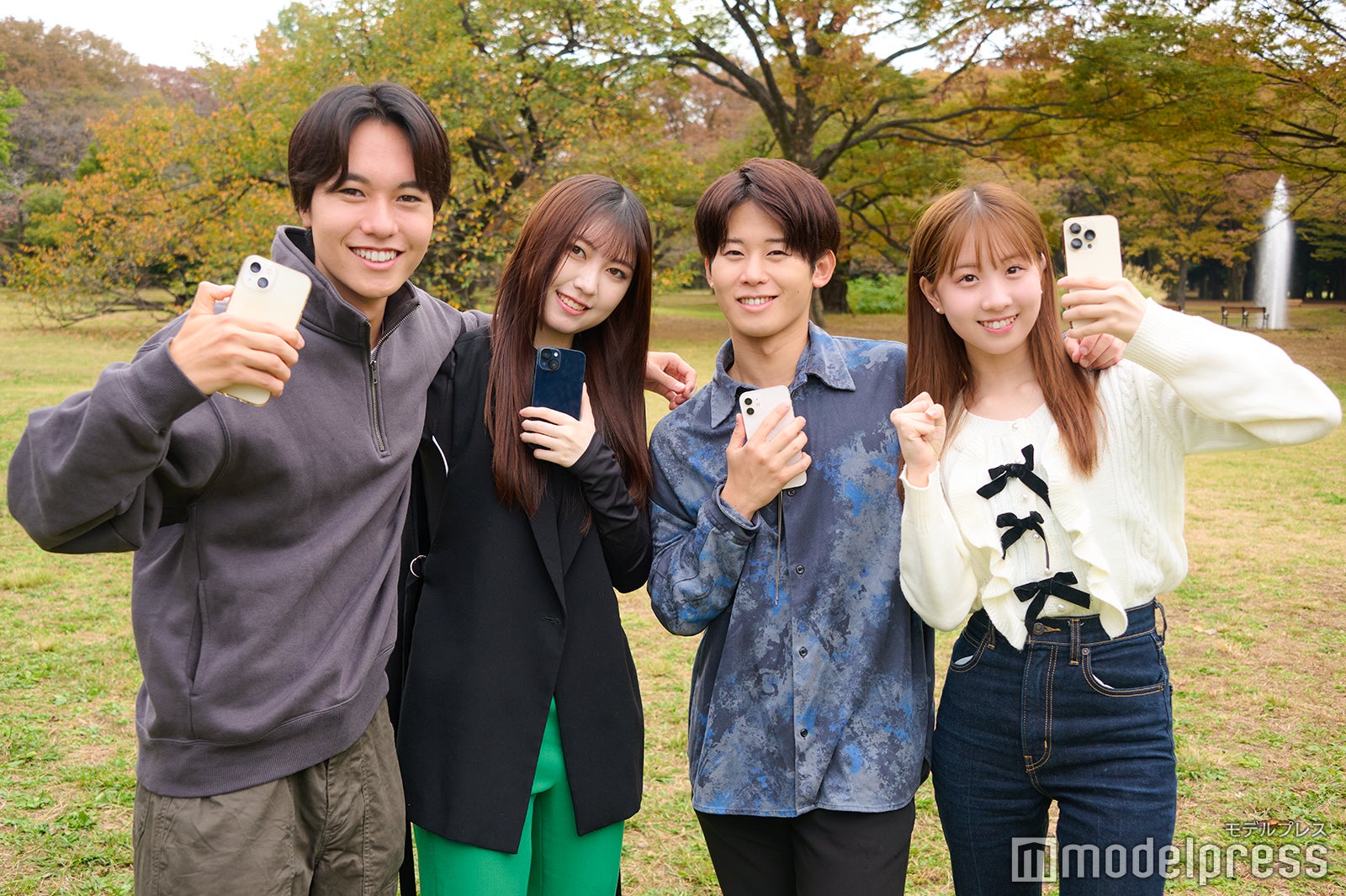 (左から)てら、まりの、れお、りこ（C）モデルプレス