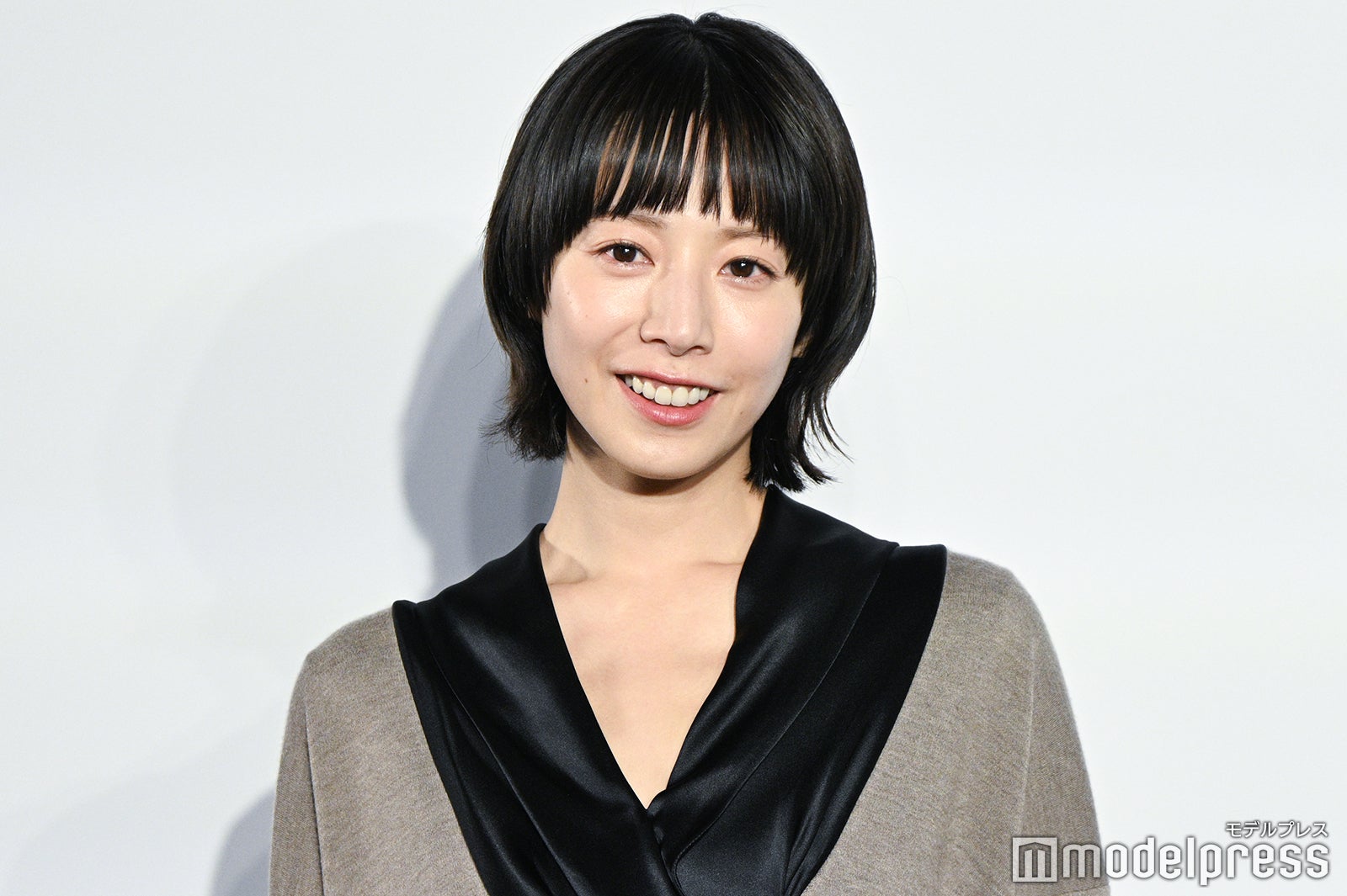 夏帆、ニット×チュール合わせたフェミニンな装い 最近“目覚めたこと”とは「何か作れたらいいな」【ディオール バンブーパビリオン】