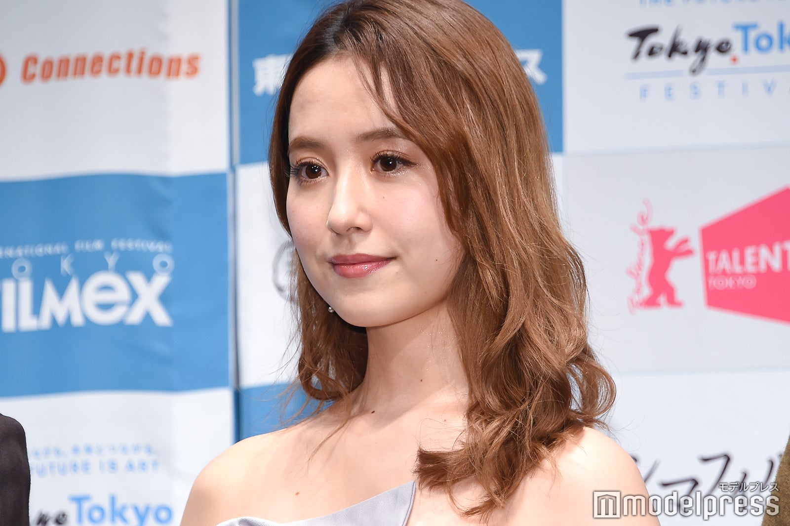 衛藤美彩（C）モデルプレス