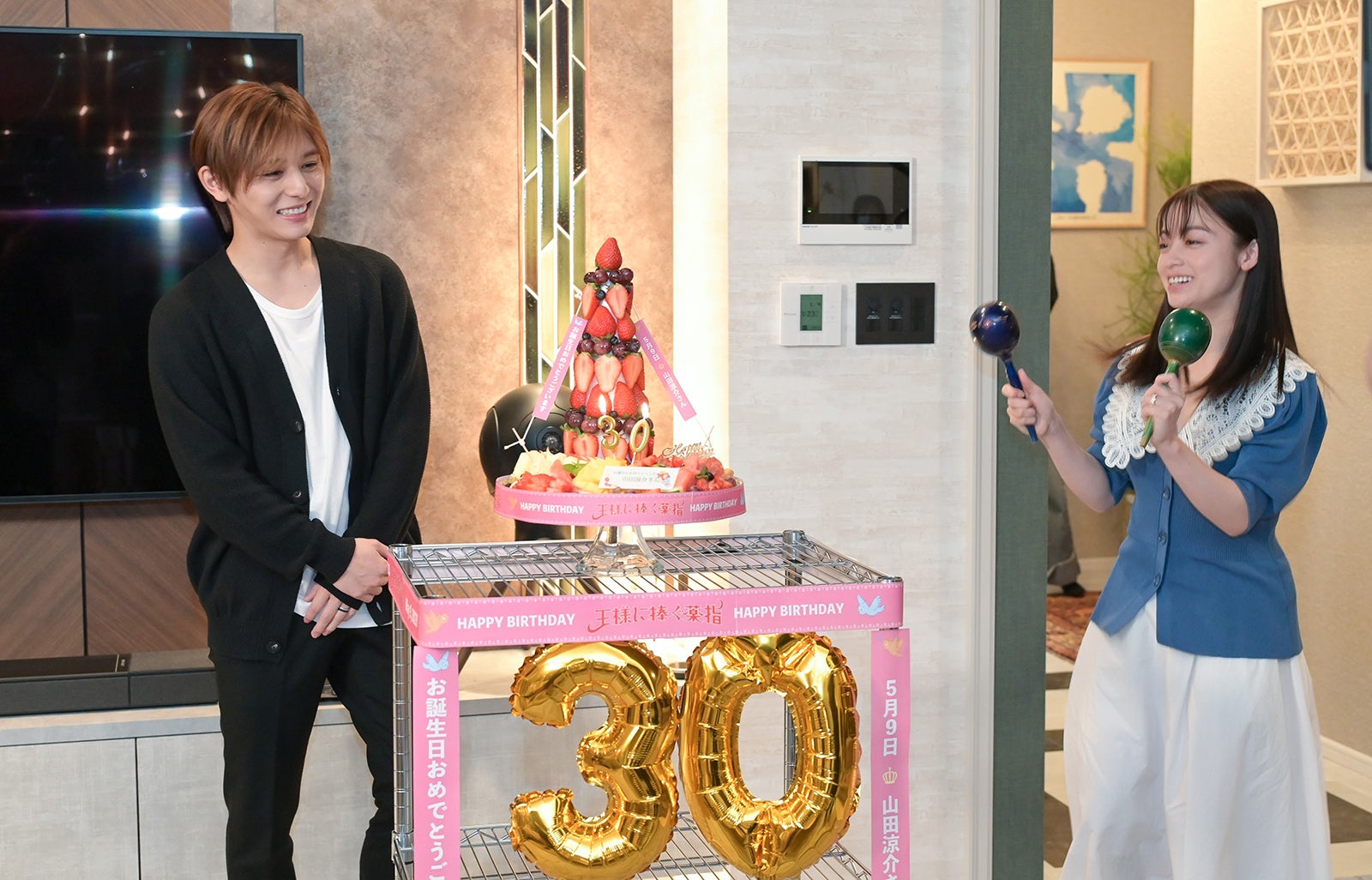 山田涼介、橋本環奈（C）TBS