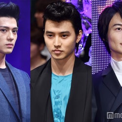 神木隆之介 山崎賢人にもらった服でスナップされる 真っ赤なシャツ をもらった新田真剣佑は モデルプレス