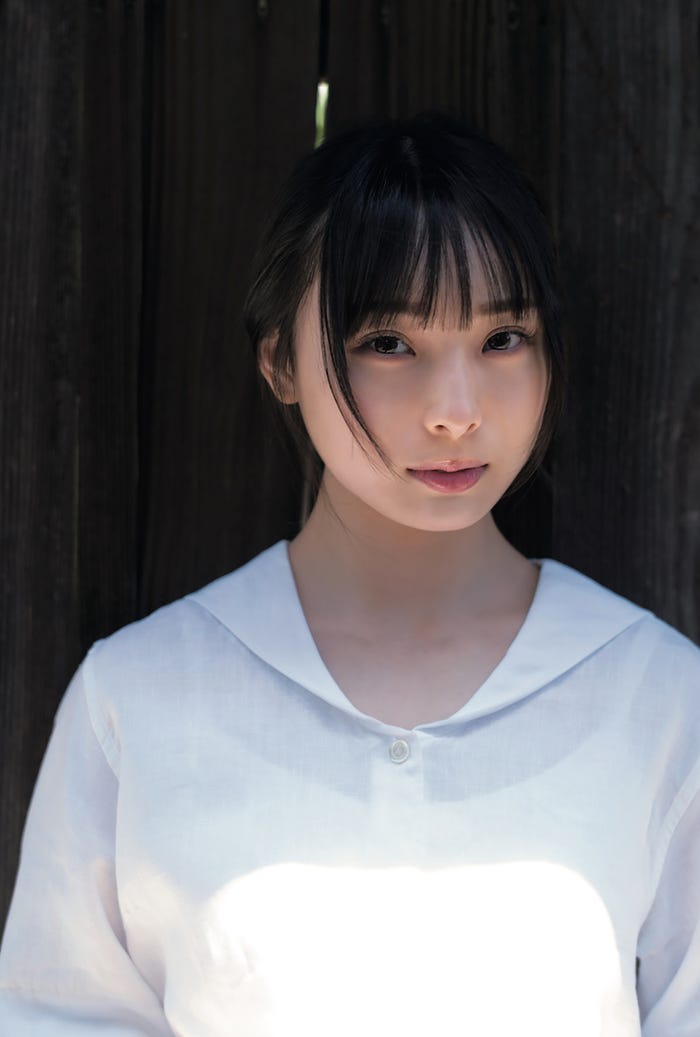 「B.L.T.2021年7月号増刊 B.L.T.×NMB48グラビアSP版」(5月24日)セブンネットショッピング購入特典ポストカード/梅山恋和 (提供写真)