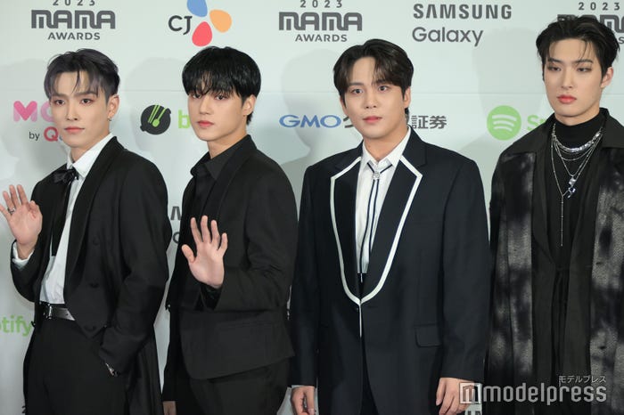 ATEEZ(C)モデルプレス