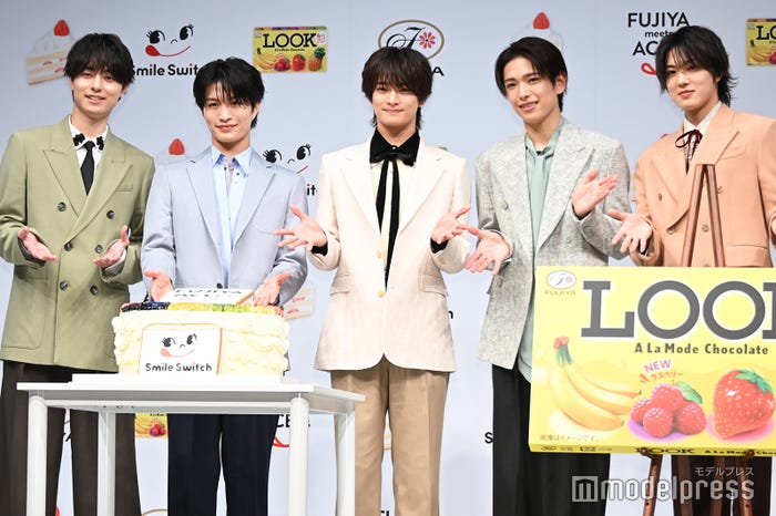 不二家「Smile Switch」ブランドキャラクターに就任したACEes(C)モデルプレス