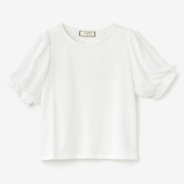 しまむら　白トップス　高見え　マストバイアイテム　プルオーバー　michill