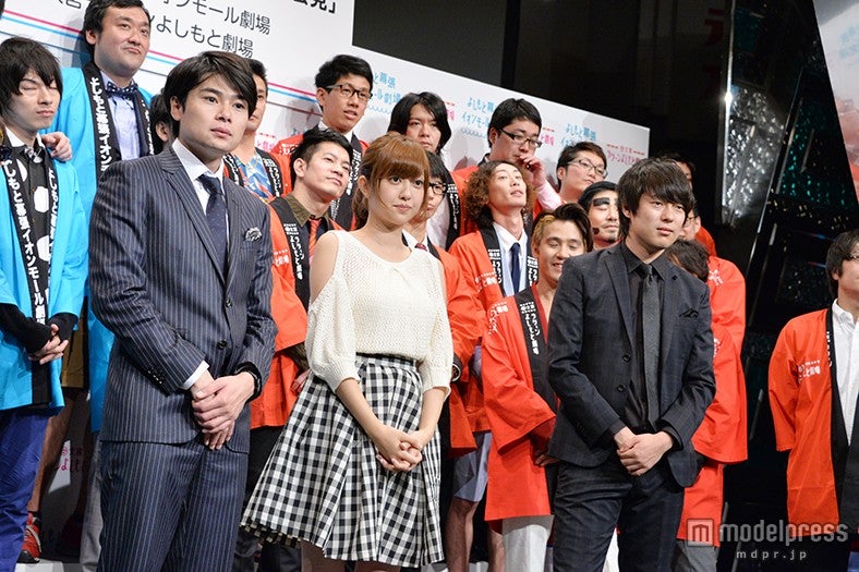 「幕張・大宮発！次世代芸人発表記者会見」の模様