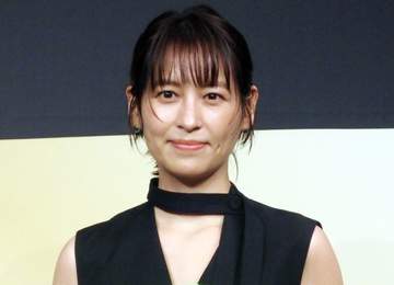 2児ママ青木裕子 透明度抜群の海で親子団らん 人気芸人夫は「遅れて合流」豪州家族旅行で夏の思い出