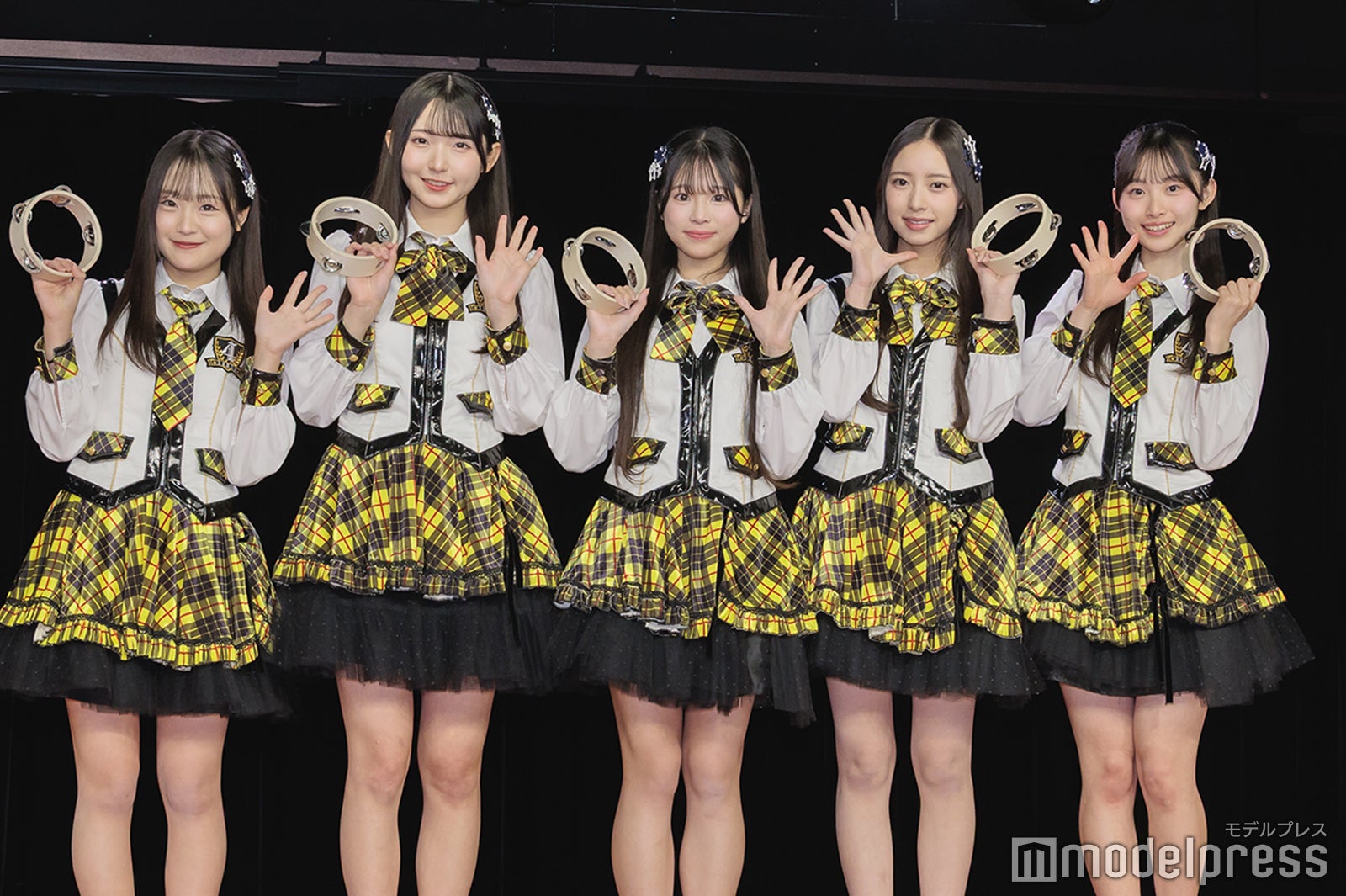 AKB48・21期研究生が劇場公演デビュー「21年目のAKB48は現役だけの力で」“大きな夢”語る