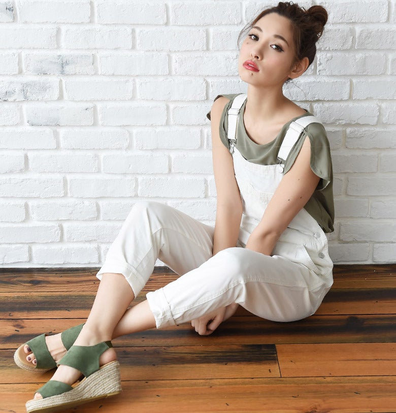 [綿100%]デニムサロペット・ロングパンツ「LuzLlena」4,670円（税込）／画像提供：LuzLlena