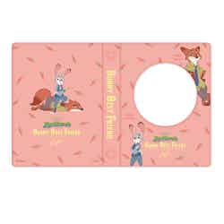 カードホルダー税込1,650円(C)Disney