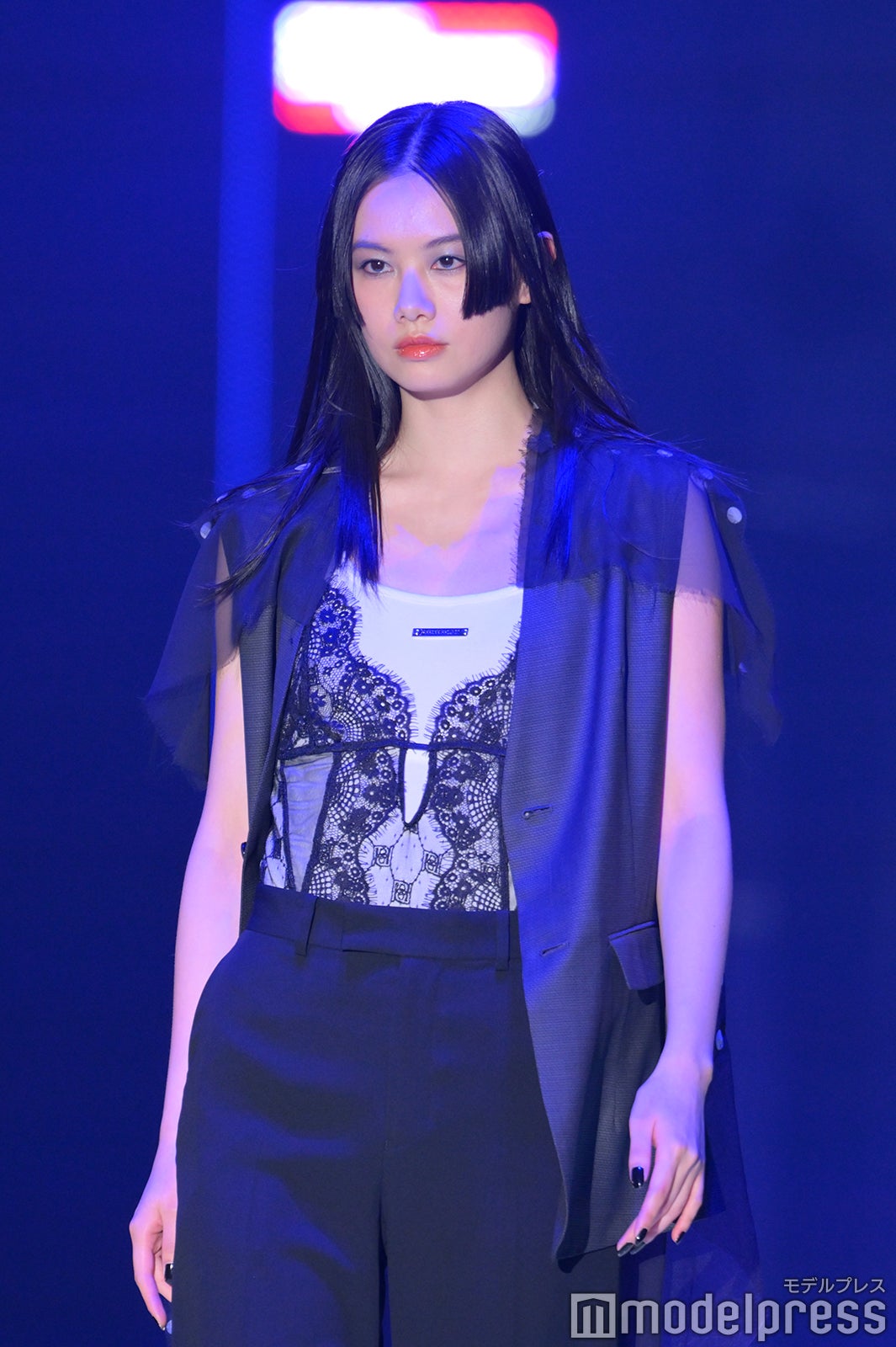 （C）モデルプレス