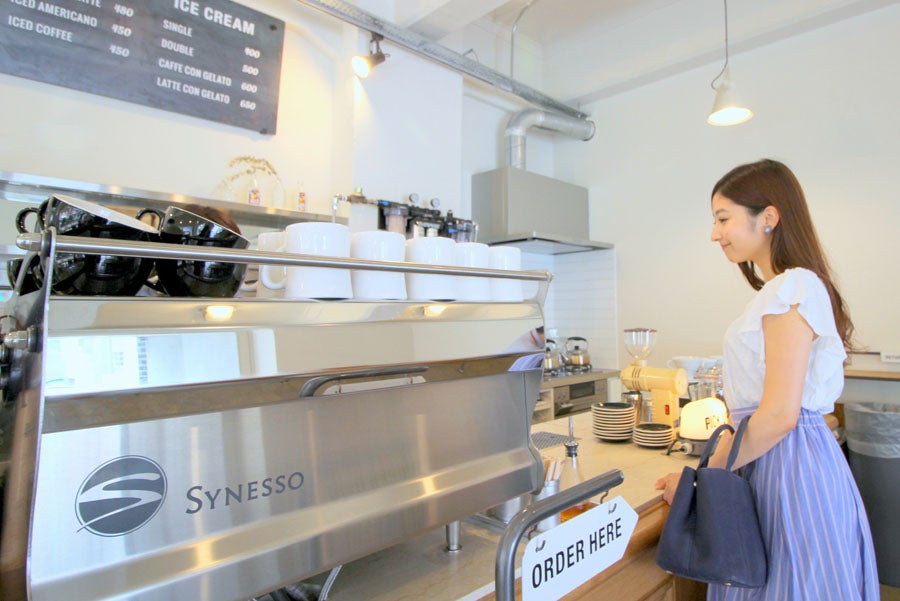 Bridge COFFEE & ICECREAMカウンター