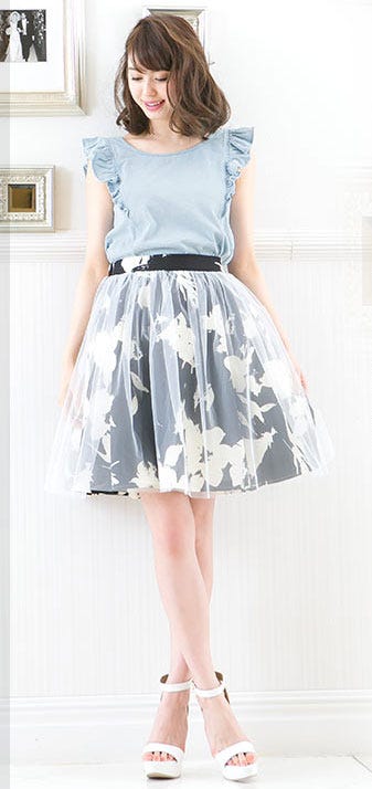 袖フリル×バックリボン☆カットデニムノースリーブブラウストップス「神戸レタス」2380円(税込)