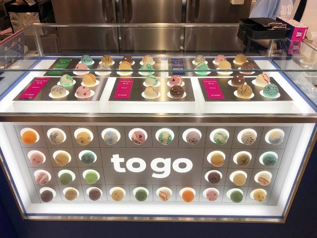 【関西では大阪だけ】サーティワンにお持ち帰り専用店舗がオープン♡