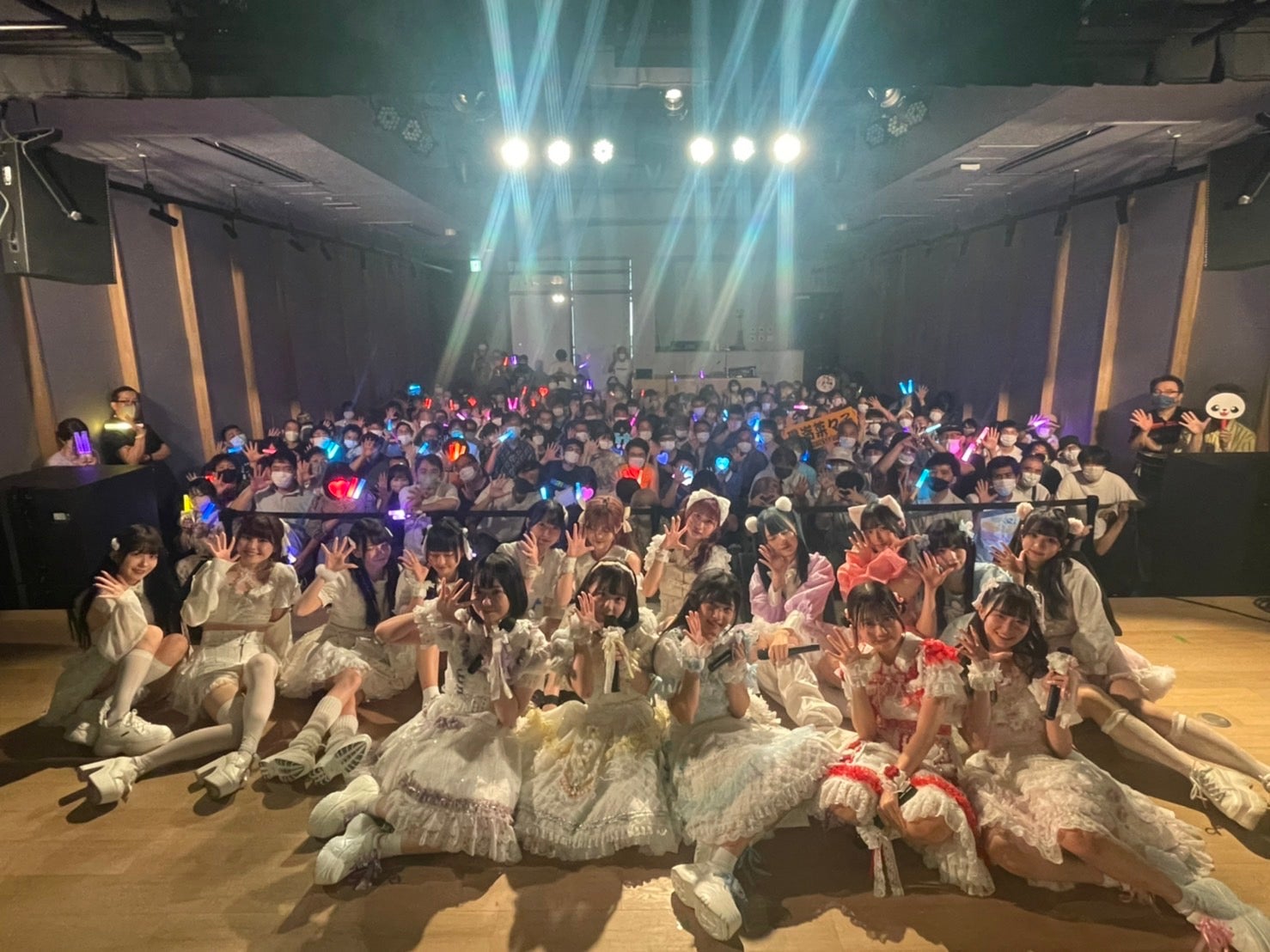 erewhonデビューライブの様子（提供写真）