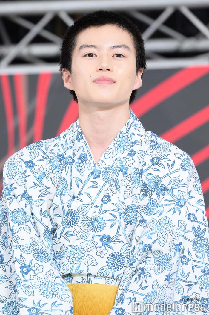 奥智哉(C)モデルプレス