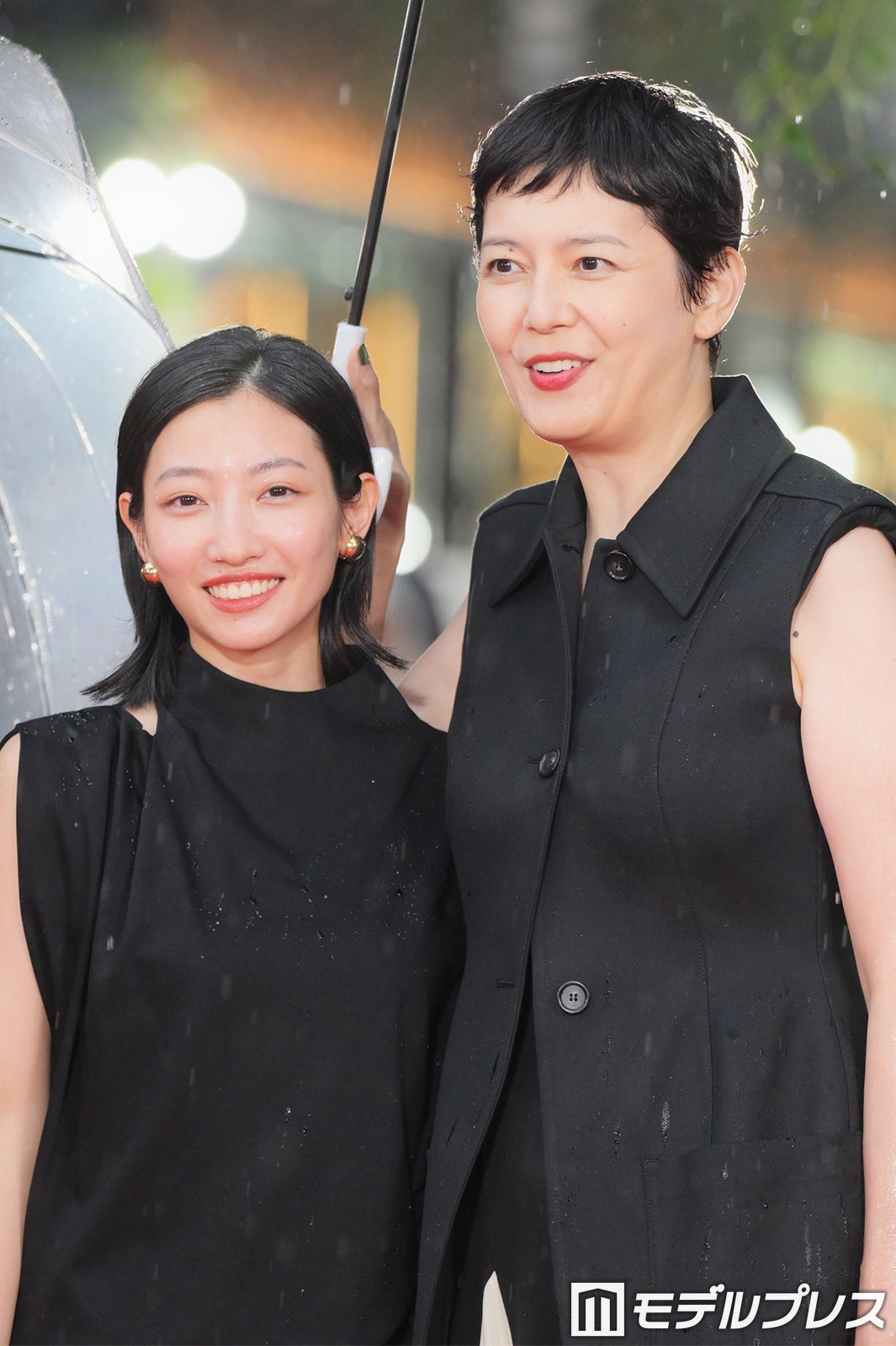 川島鈴遥、菊池亜希子（C）モデルプレス