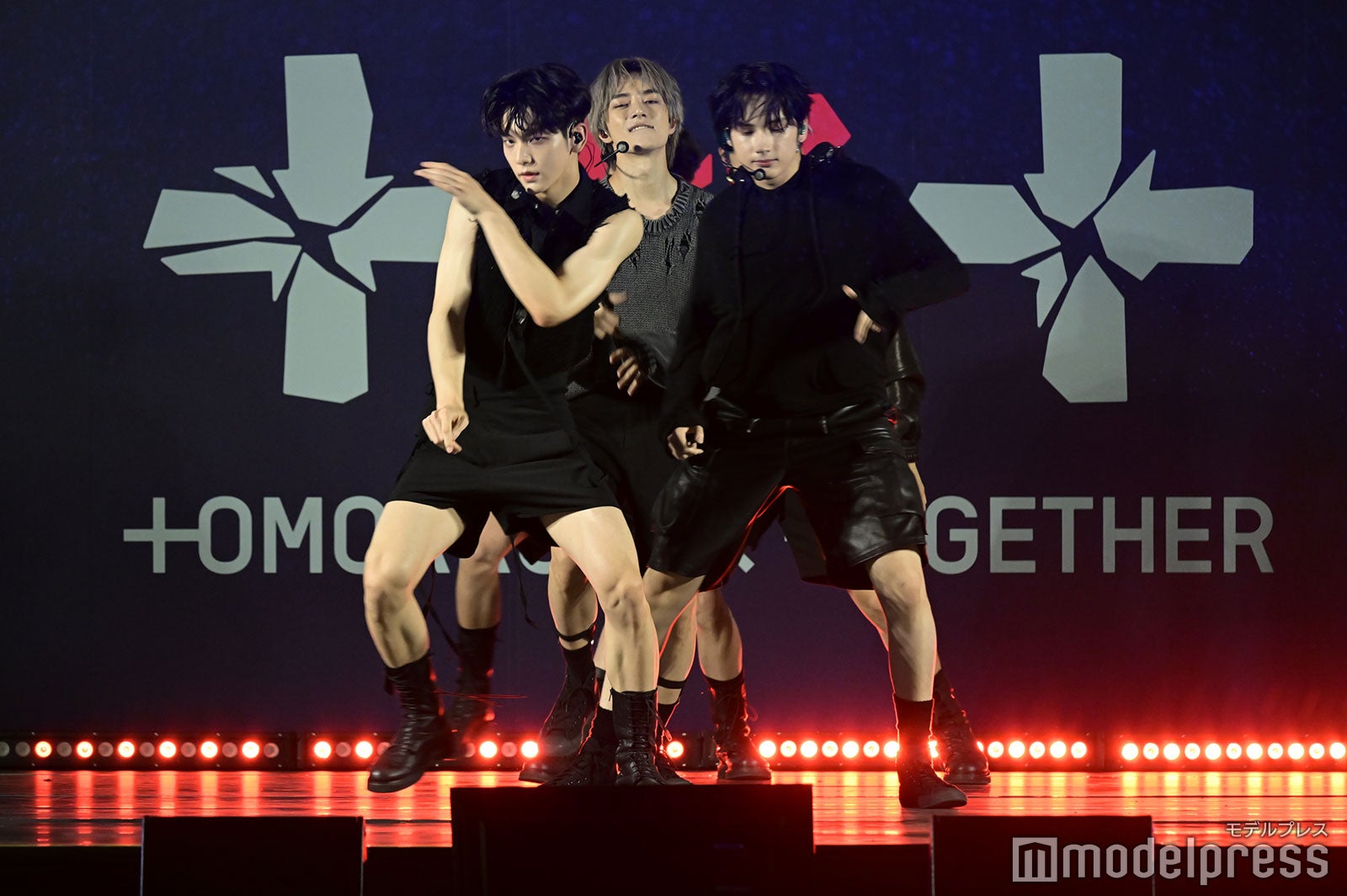 TOMORROW X TOGETHER（C）モデルプレス