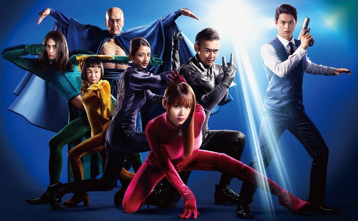 前作「ルパンの娘」ポスタービジュアルより(左から)栗原類、どんぐり、麿赤兒、小沢真珠、深田恭子、渡部篤郎、瀬戸康史(C)フジテレビ